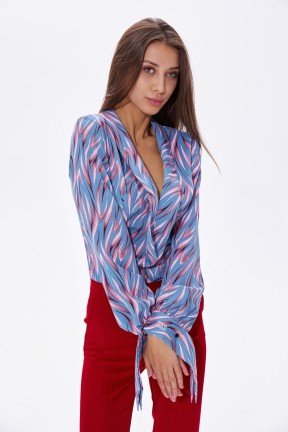 Фото Блузка c акцентными элементами и удлиненным манжетами (1)